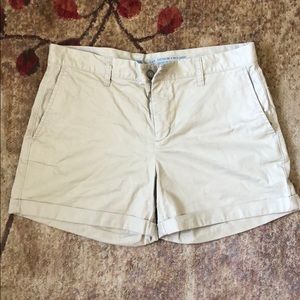 Gap khaki shorts